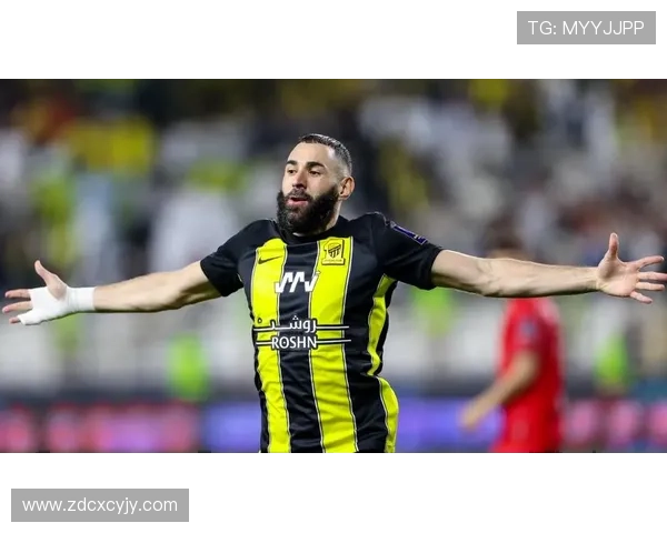 吉达联合快速反击先失一球本泽马第15分钟精彩破门助队反击